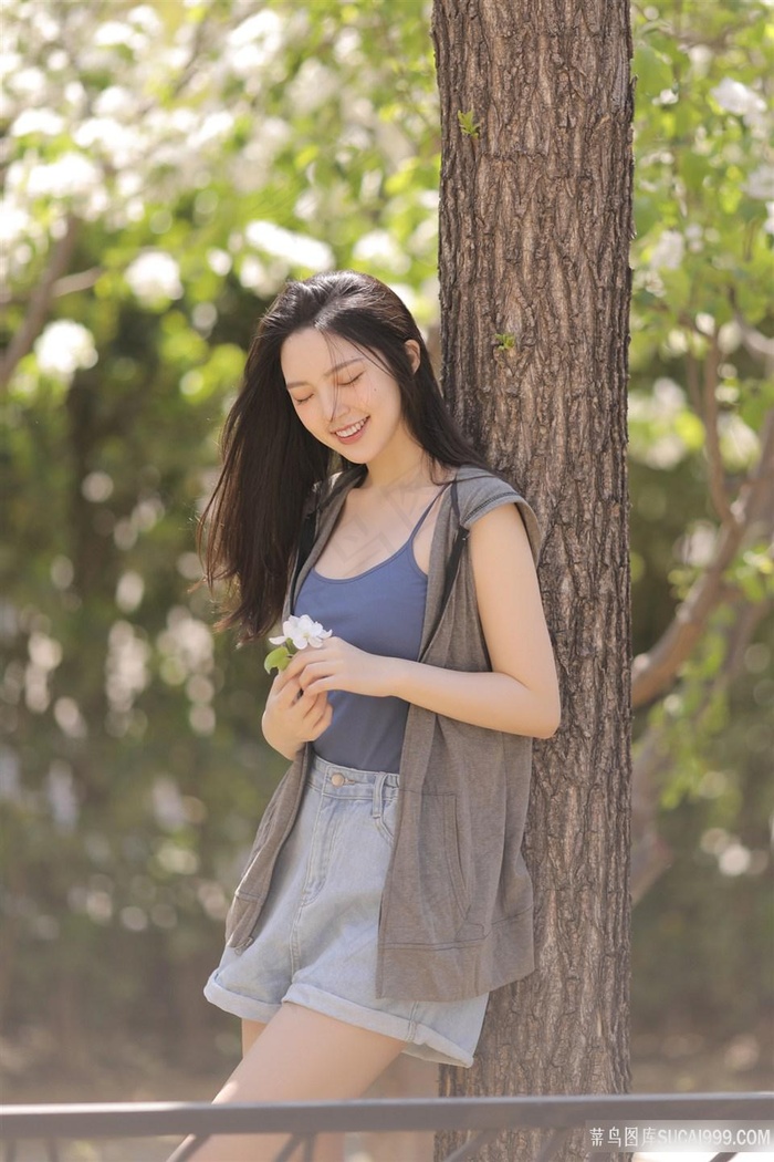 美丽姑娘高清版在线观看免费中文